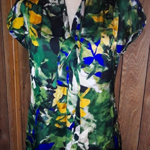 Womans Multicolored  Loosefit Size Large Elegant Blouse Smooth Textured Top - Picture 4 of 5